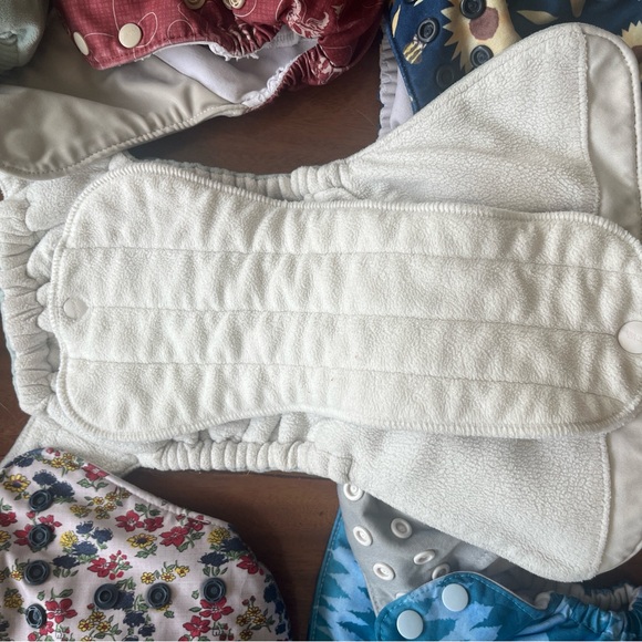 Thirsties and Grovia one size cloth diaper lot - Picture 5 of 6